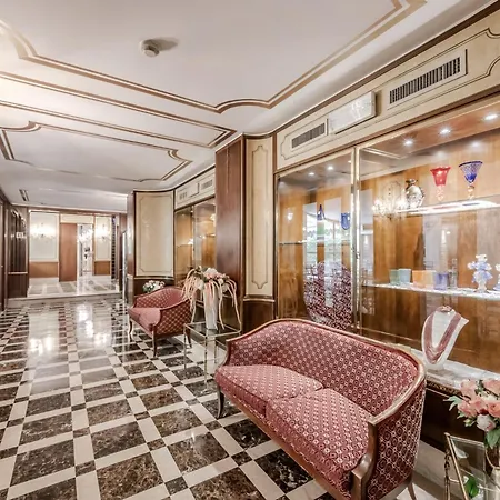 HOTIDAY Room Collection - Venezia Santa Lucia-3